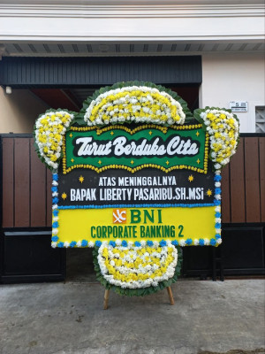 Papan Bunga Duka di Kedawung